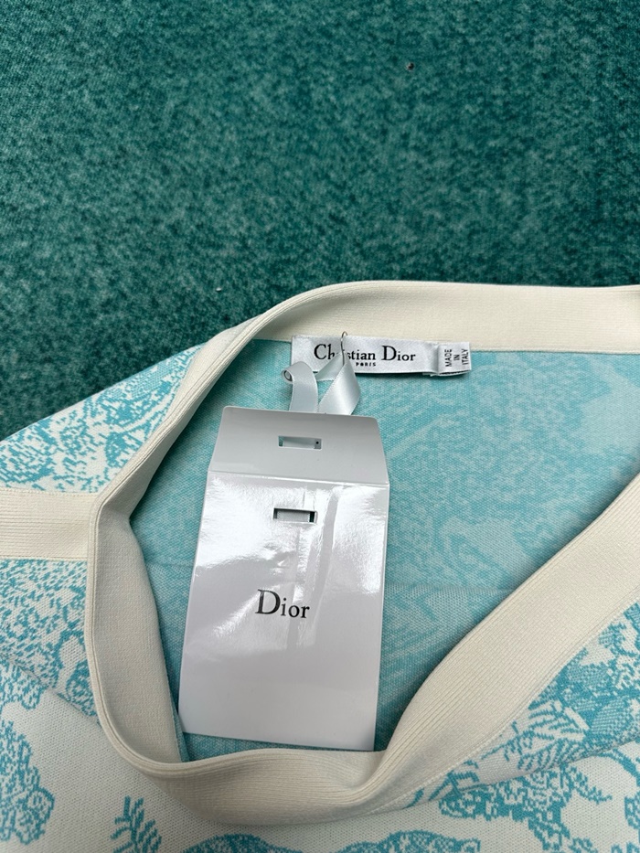 40370eef8cdfa754b674a8ab77ffc613_1750638702_1545.JPG
