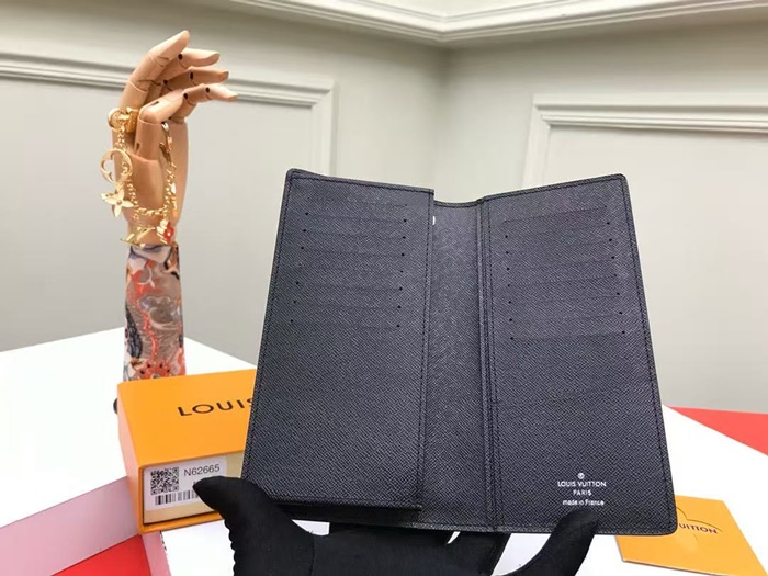 f94aef835349335ba367d7f20ebd28ac_1757658378_4888.jpg f94aef835349335ba367d7f20ebd28ac_1757658378_4888.jpg