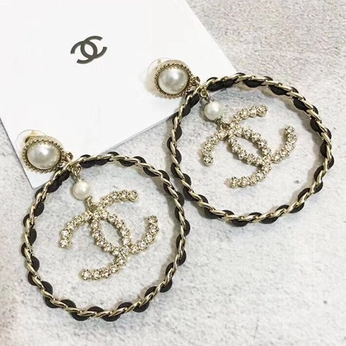 CHANEL  White Gold  Earring - 샤넬  여성용 18k도금 화이트 골드 귀걸이