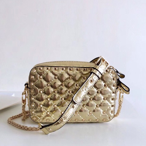 [러블리❤]Valentino 2019 Leather Ruckstud Spike Camera Small Shoudler Bag,18.5CM - 발렌티노 2019 여성용 레더 락스터드 스파이크 카메라 스몰 숄더백 ,VTB0309,18.5CM,옐로우골드