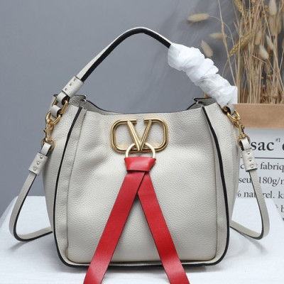 Valentino 2019 V-ring Leather Tote Shoudler Bag,22CM - 발렌티노 2019 브이링 여성용 레더 토트 숄더백 ,VTB0629,22CM,화이트