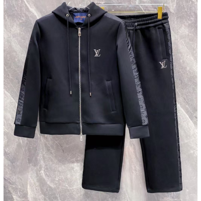Louis vuitton 2025 Mens Casual Initial Logo Training Clothes&Pants - 루이비통 2025 남성 캐쥬얼 이니셜 로고 트레이닝복&팬츠 lvc0712x.Size(m -3xl).블랙