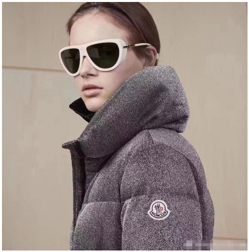 Moncler 2019 Womens Patch Logo Modern Goose Down Padding - 몽클레어 2019 여성 패치 로고 모던 구스다운 패딩 Moc01082x.Size(s - l).그레이