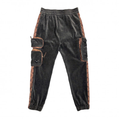 Louis vuitton 2019 Mens Initial Logo Casual Training Pants - 루이비통 남성 이니셜 로고 캐쥬얼 코튼 트레이닝 팬츠 Lou01476x.Size(m - 3xl).그레이