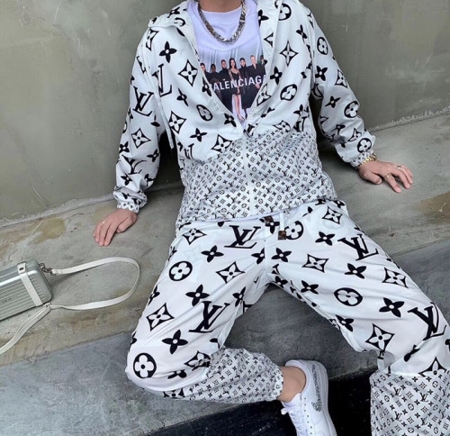 [루이비통]Louis vuitton 2020 Mens Casual Logo Training Clothes&Pants - 루이비통 2020 남성 캐쥬얼 로고 트레이닝복&팬츠 Lou01885x.Size(s - xl).화이트