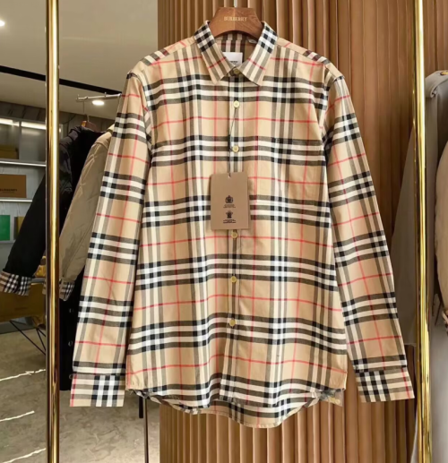 [버버리]Burberry 2023 Mens Vintage Basic Tshirts - 버버리 2023 남성 빈티지 베이직 셔츠 Bur02909x.Size(s - 2xl).카멜