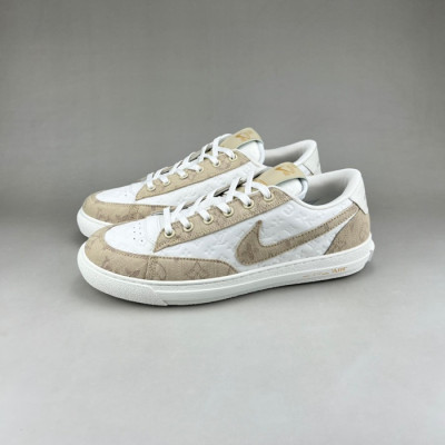 루이비통 남성 클래식 그레이 스니커즈 - Louis vuitton Mens Gray Sneakers - lou05329x