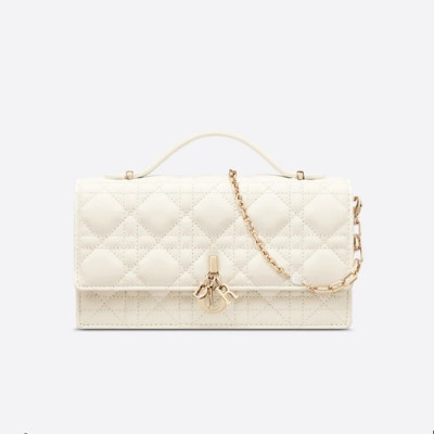 디올 여성 화이트 레이디백 - Dior Womens White LadyD - di138x