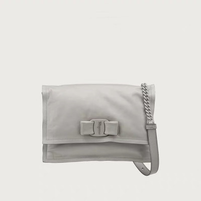 페라가모 여성 바라 체인 숄더백 - Ferragamo Womens Bara Chain Bag - sf15x