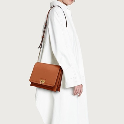 페라가모 여성 트리폴리오 플랩 숄더백 - Ferragamo Womens Trifolio Flap Bag - sf25x