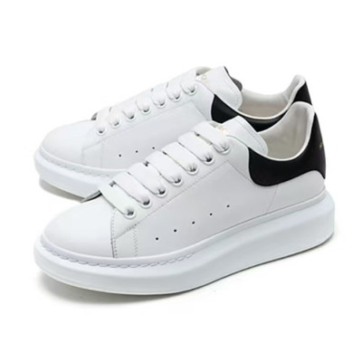 알렉산더 맥퀸 남/녀 오버솔 스니커즈【매장-100만원대】 - Alexander McQueen Unisex White Sneakers - aq18x