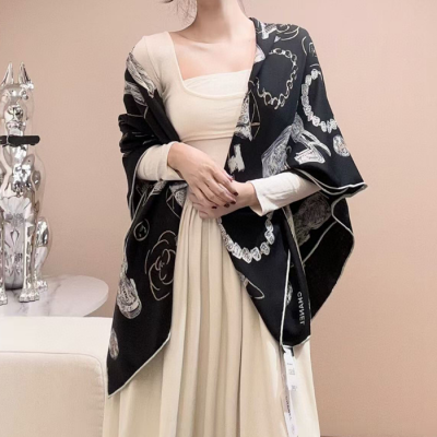 샤넬 여성 화이트 머플러 - Chanel Womens White Muffler - ch570x