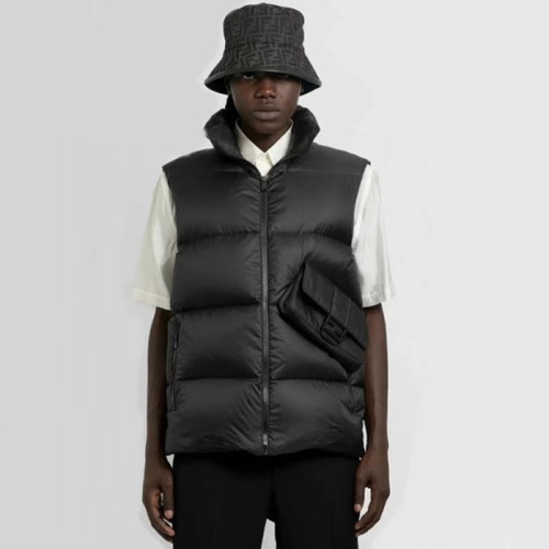 펜디 남성 구스다운 양면 조끼 - Moncler Mens Black Vest - fe540x