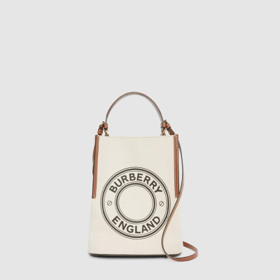버버리 여성 페기 버킷백 - Burberry Womens Beige Bucket Bag - bub2097x