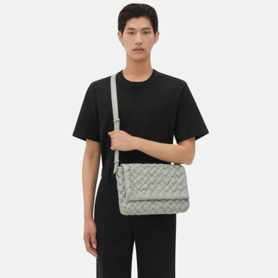 보테가베네타 남/녀 럼플 메신저 백 - Bottega veneta Unisex Rumple Bag - bvb5892x