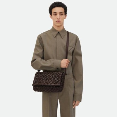 보테가베네타 남/녀 럼플 메신저 백 - Bottega veneta Unisex Rumple Bag - bvb5893x