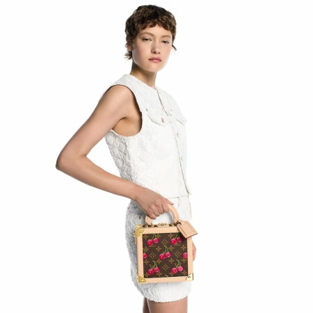 루이비통 여성 LV x TM 미니 스퀘어 트렁크 체리 M14040 - Louis vuitton Womens LV x TM Mini Square Trunk Cherry - lvb5960x