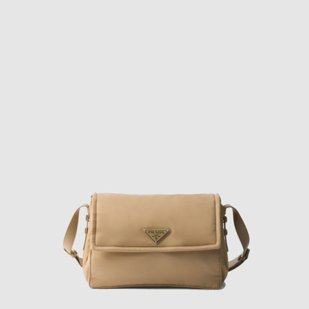 프라다 남성 미디엄 리나일론 패딩 숄더백 1BD255 - Prada Mens Medium Re-Nylon Padded Shoulder Bag - prb11980x