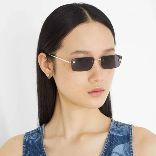 펜디 여성 골드 이어링 - Fendi Womens Gold Earring - acc6304x