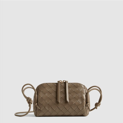 보테가 베네타 여성 인트레치아토 콘서트 파우치 - Bottega veneta Womens Intrecciato Concert Pouch - bvb13433x