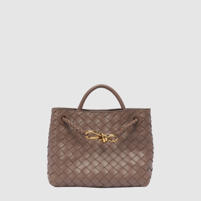 보테가 베네타 여성 안디아모 토트백 스몰 - Bottega veneta Womens Andiamo Tote Bag Small - bvb13435x