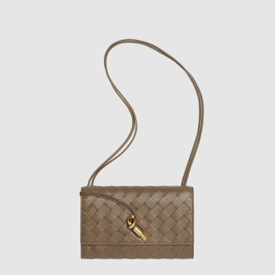 보테가 베네타 여성 안디아모 파우치 - Bottega veneta Womens Andiamo Pouch - bvb13917x