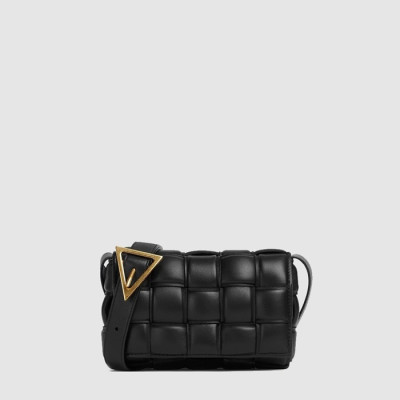 보테가 베네타 남/녀 스몰 패디드 카세트 - Bottega veneta Unisex Small Padded Cassette - bvb13962x