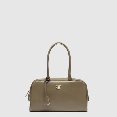 샤넬 여성 라지 볼링백 - Chanel Womens Large Bowling Bag - chb16260x