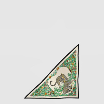 에르메스 여성 정글 러브 자이언트 트라이앵글 스카프 - Hermes Womens Jungle Love Giant Triangle Scarf - acc8946x